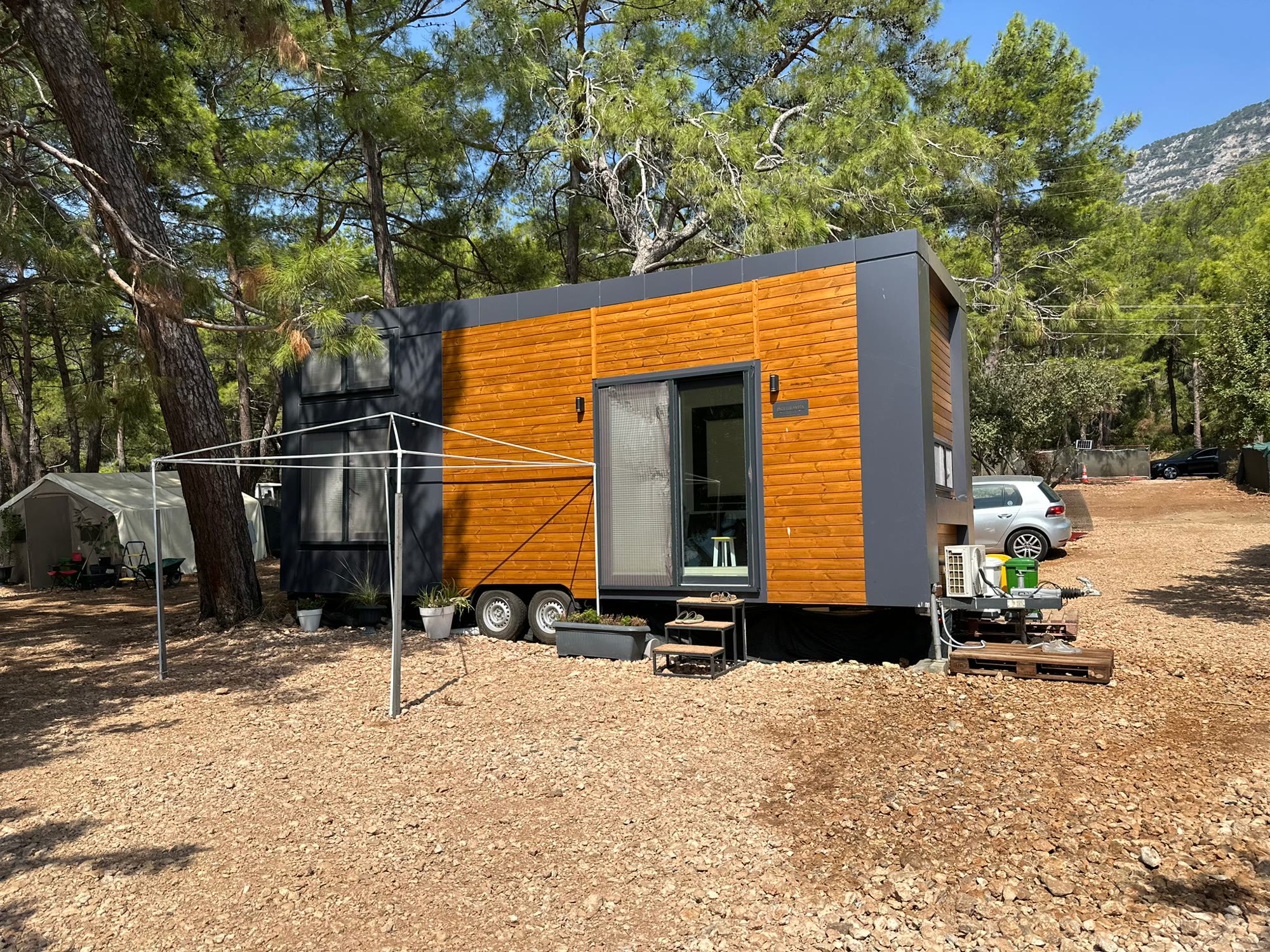Akyaka — 9m 1 loft 1 yatak odalı teslimatı